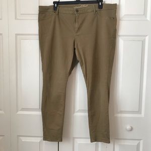 Stretchy Khakis